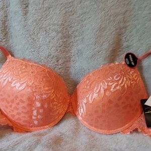 Rene Rofe Lace Bra in Peach